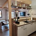 Apartment Hochalmbahnen Chalets Lorbeerrose, nahe Skilift, Hunde willkommen, 5W1 Rauris
