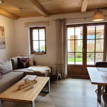 Hochalmbahnen Chalets 5W1, Lorbeerrose, Nahe Gondel, Hunde Willkommen Rauris